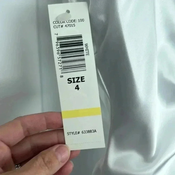 NWT Onyx Nite David’s Bridal Little Shiny White Dress - Picture 3 of 9